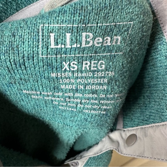 L.L. Bean Pullover - Picture 3 of 3